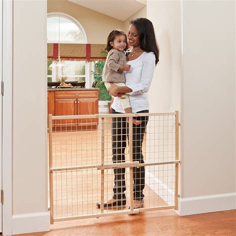 evenflo lock & position safety gate|evenflo position and lock gate.